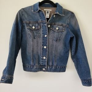 Gap Stretch jean jacket medium wash Size S
